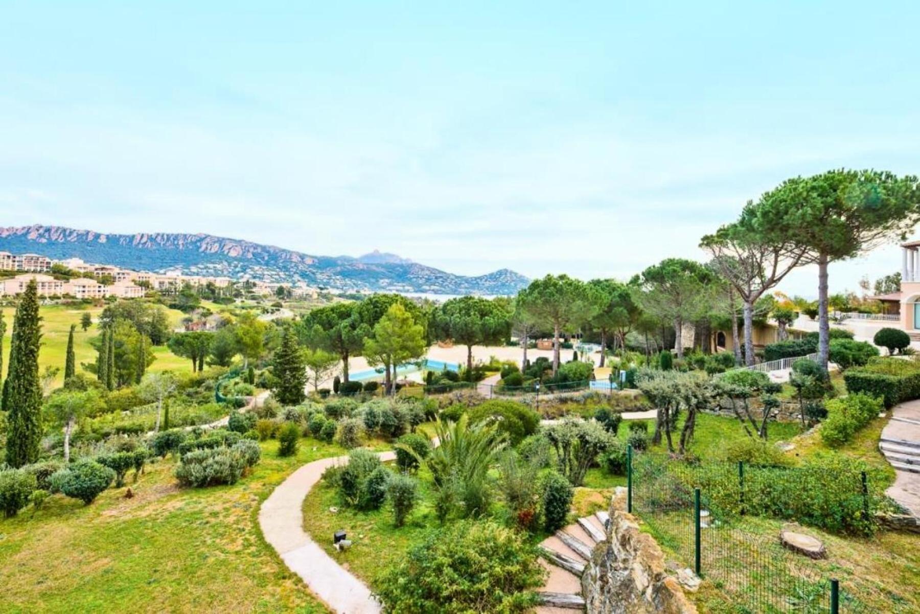 Residence Le Hameau De Cap Esterel - Maeva Home - Appartement 2 Pieces 5 Personnes - Selection Mae-1109 Saint-Raphael  Bagian luar foto